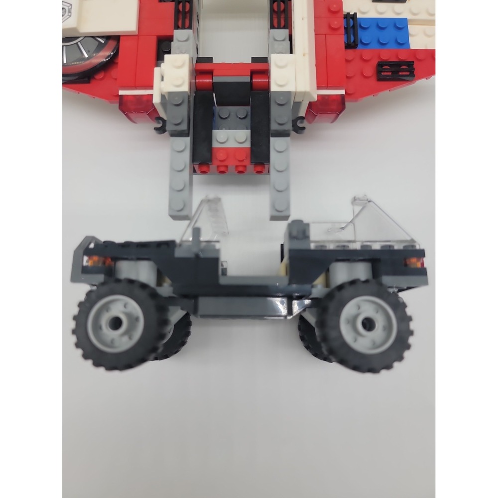 LEGO Marvel Heroes Avenjet Space Mission 76049 Inc & Avengers Jeep Complete!